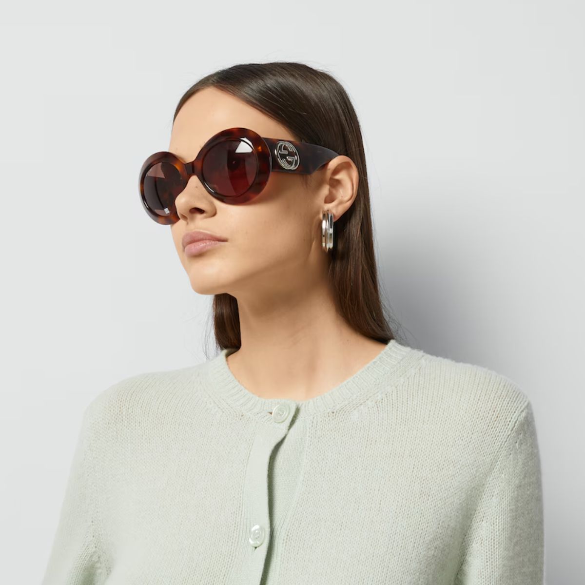 "Shop Stylish Rounded Sunglasses For Both Men's & Women's At Optorium"