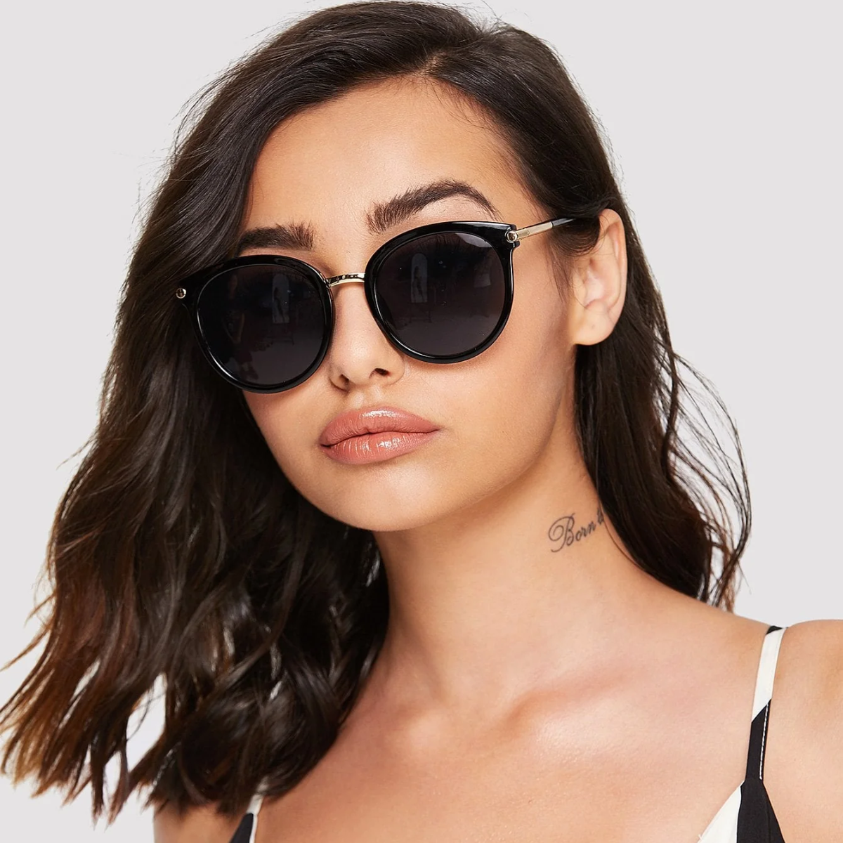 Buy the Best Stylish "Sunglasses for Women Online at Optorium"