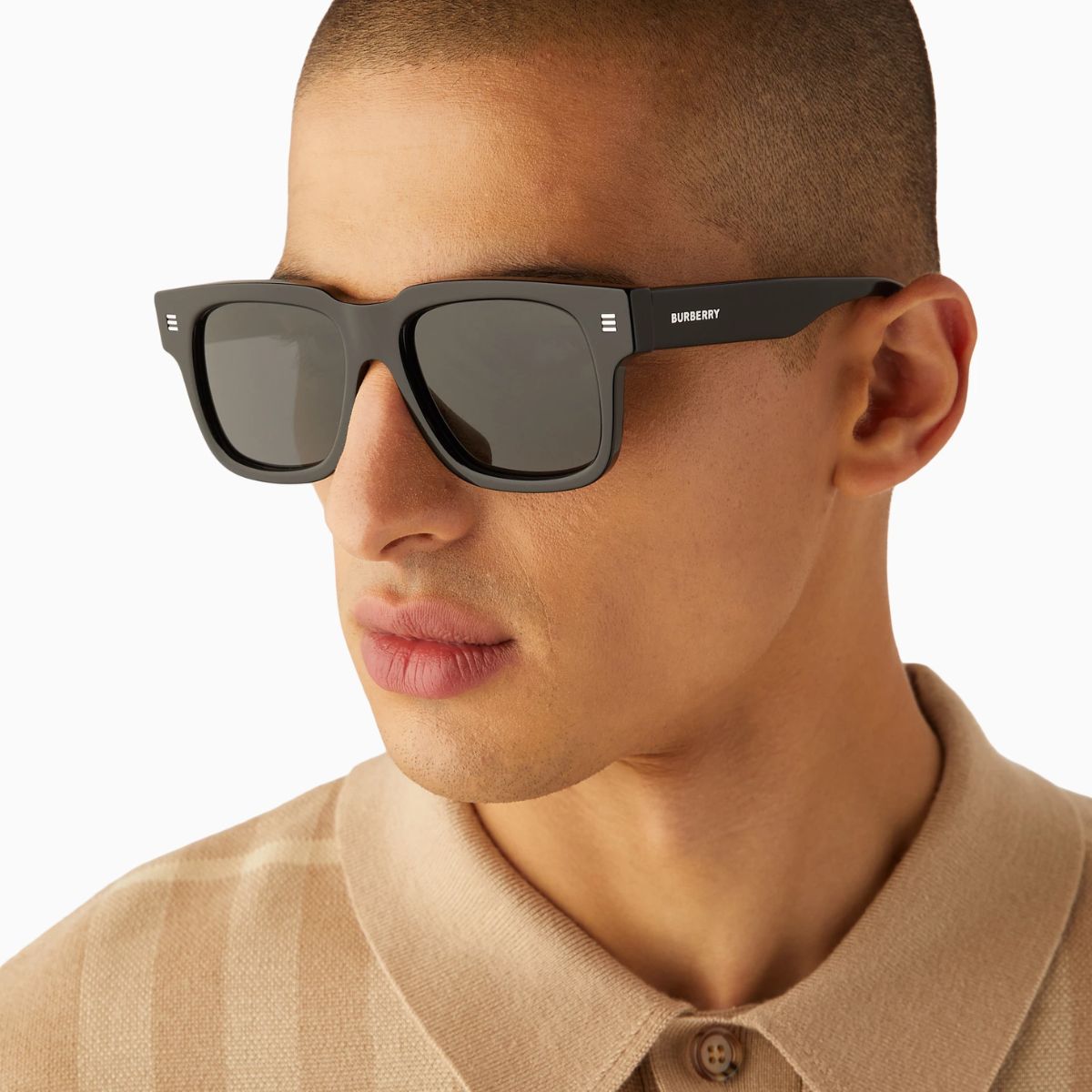 "Shop Stylish Square Sunglasses At Optorium | Square Sunglasses For Both Men's & Women's Available At Optorium"