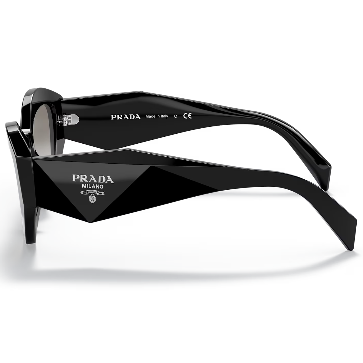 "Upgrade your eyewear collection with Prada SPR 07Y sunglasses, blending elegance and style for men and women at Optorium."