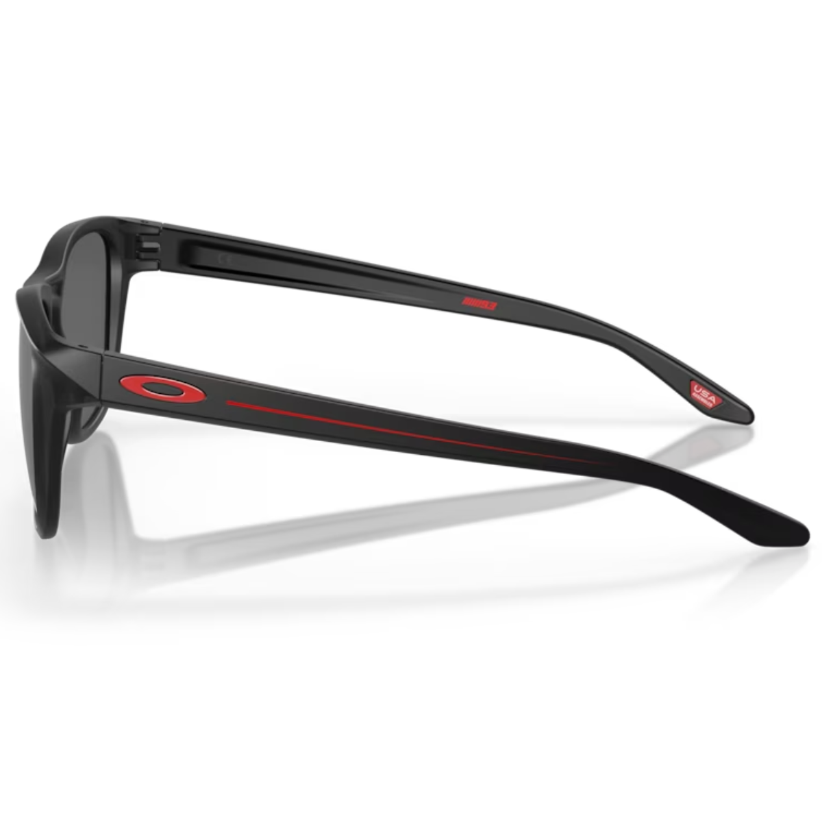 "Get Oakley 9479 men's square UV protection sunglasses - lightweight and stylish at Optorium"