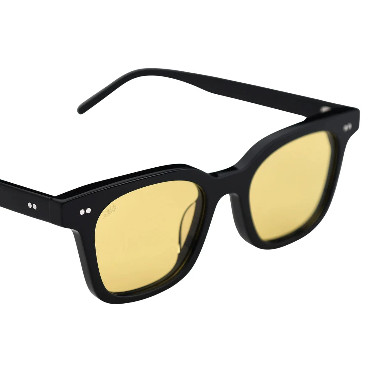 Akila black shades 2409 01 78 square shape sunglasses at optorium.