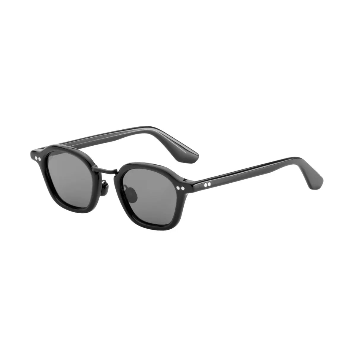 AKILA Iris minimal design sunglasses unisex lightweight wear
