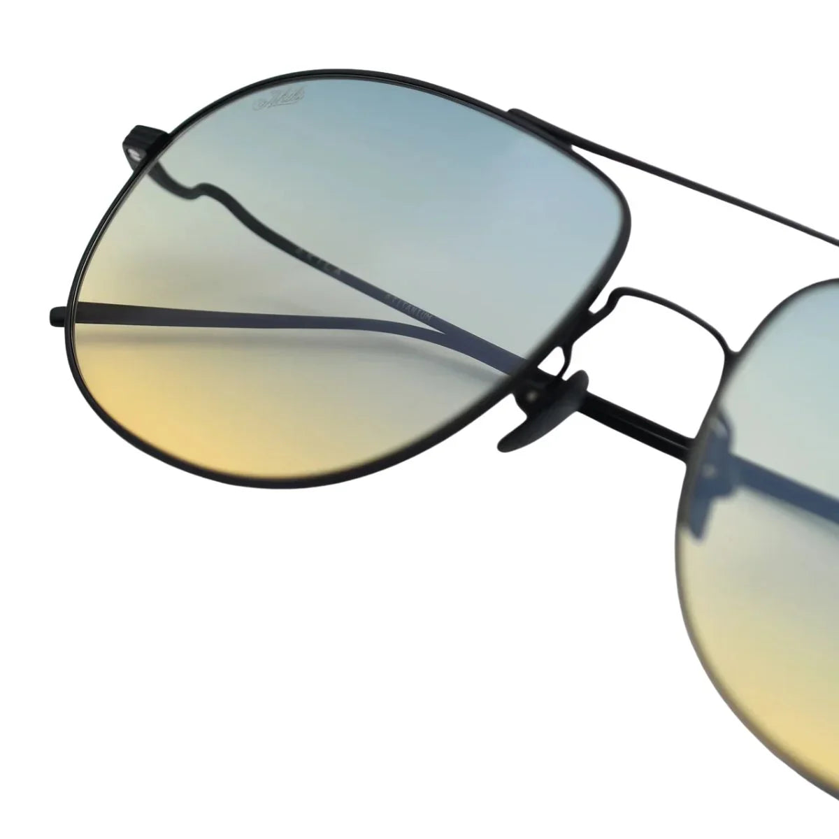 Akila Torrey aviator sunglasses in black color with Akila Torrey meadow gradient lens, stylish Akila black gradient sunglasses, buy Akila Torrey sunglasses optorium online in india