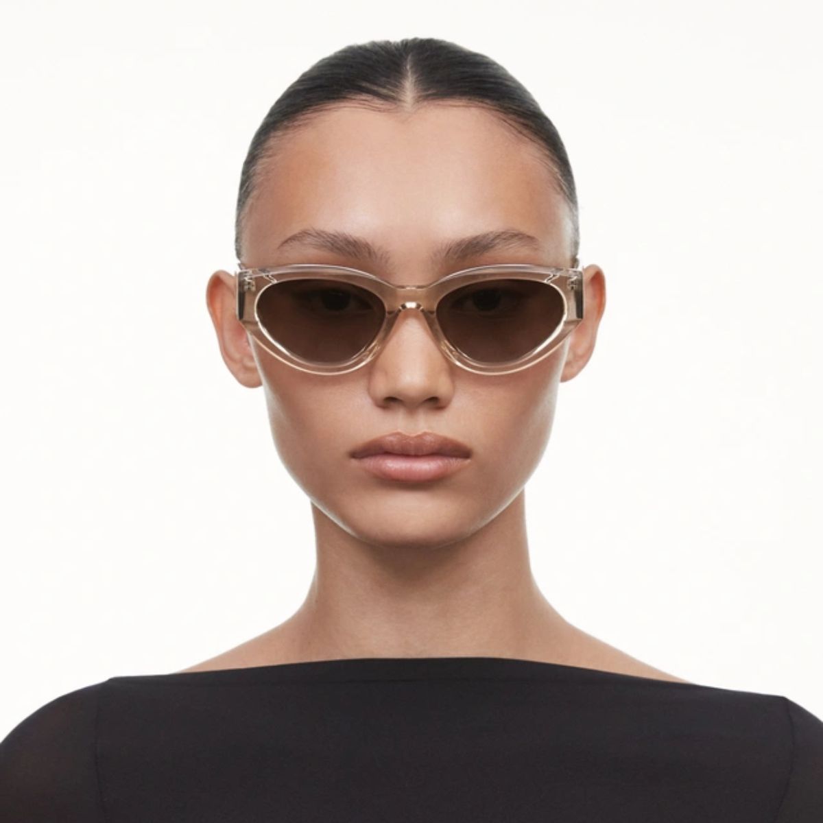 "Discover Chimi Cat-Eye Core 06 Ecru sunglasses for chic all-day comfort online at Optorium."