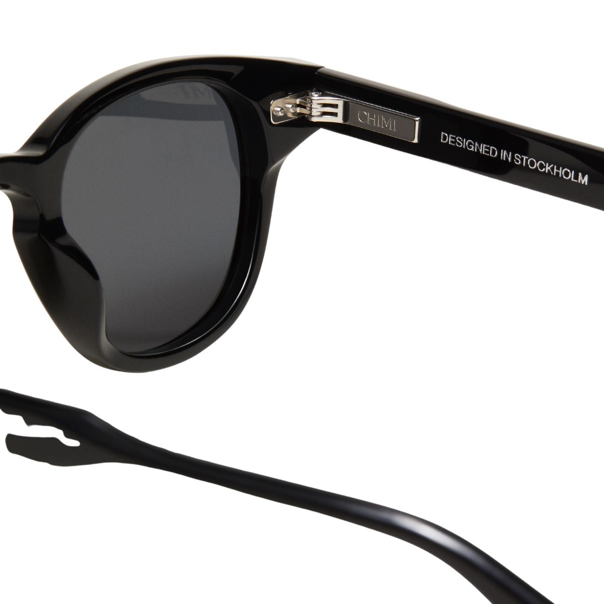 Upgrade your style with Chimi CORE 01 Black sunglasses, offering a bold round shape, UV protection, and modern elegance for any occasion online at Optorium.