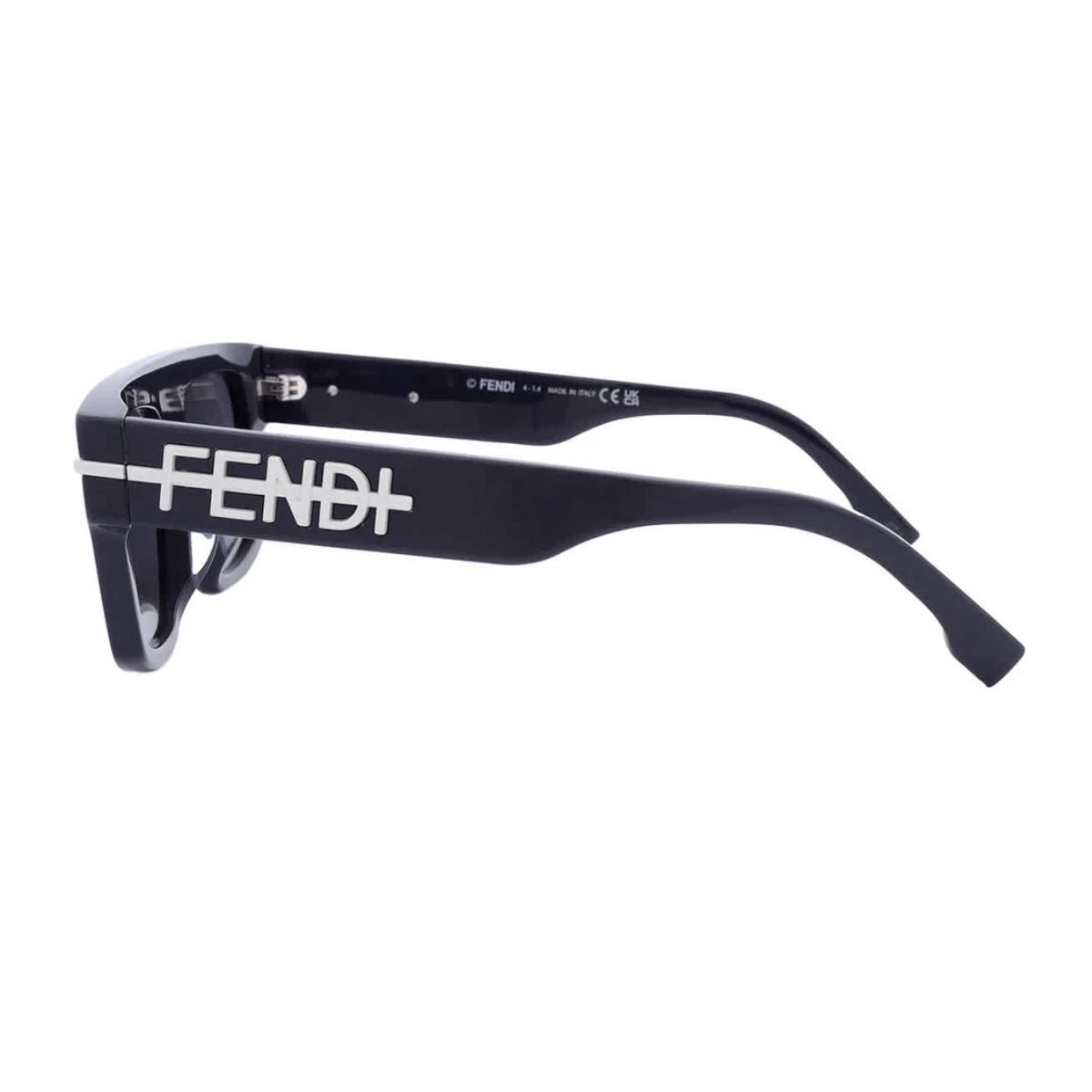 Fendi FE40091U 90A luxury sunglasses for trendsetters buy online the most stylish square frame UV sunglasses for men and women elevate your fashion with premium Fendi eyewear at Optorium