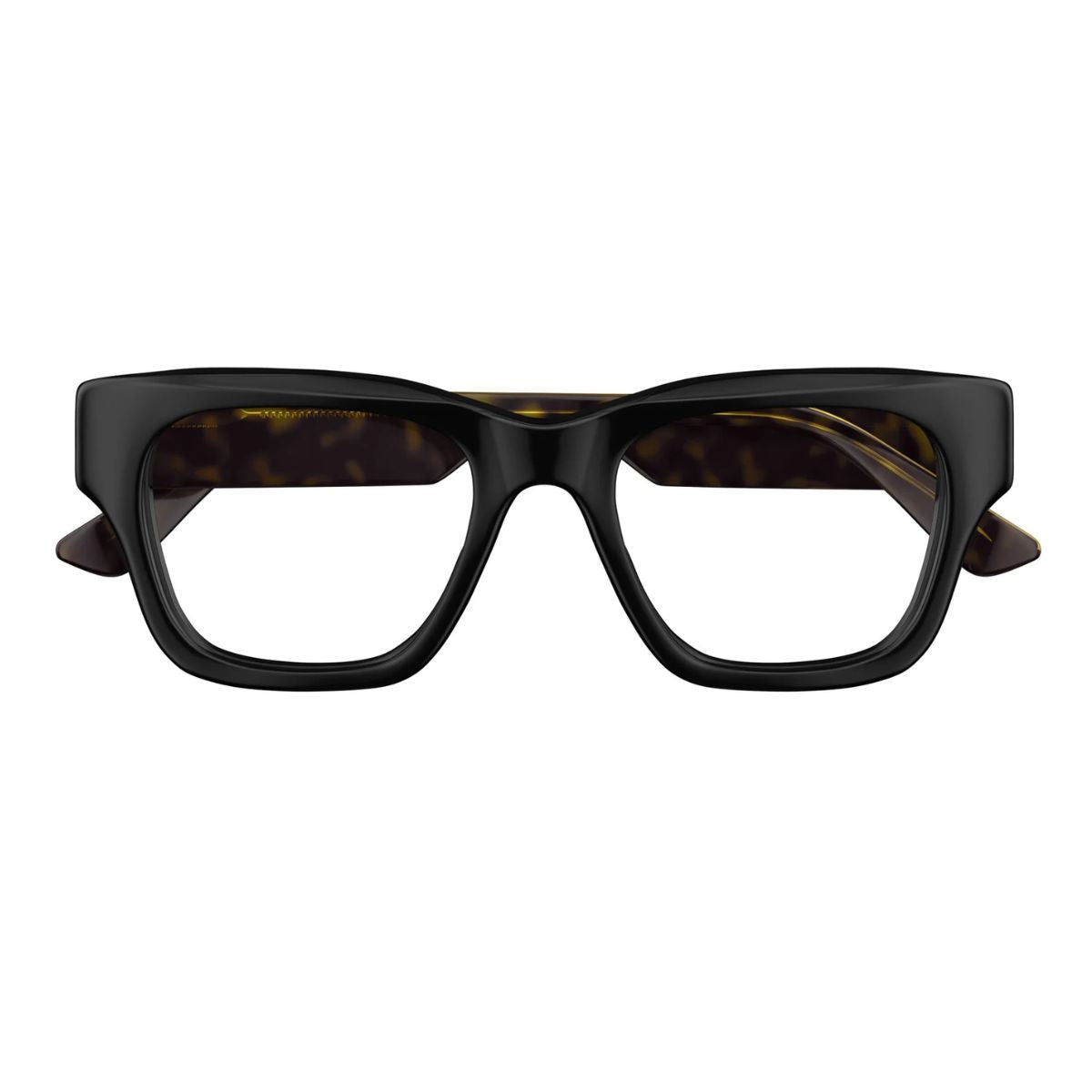 Upgrade your eyewear with Gucci GG1669O 001 black square frame – sophisticated and durable design for men. Available now online at Optorium.