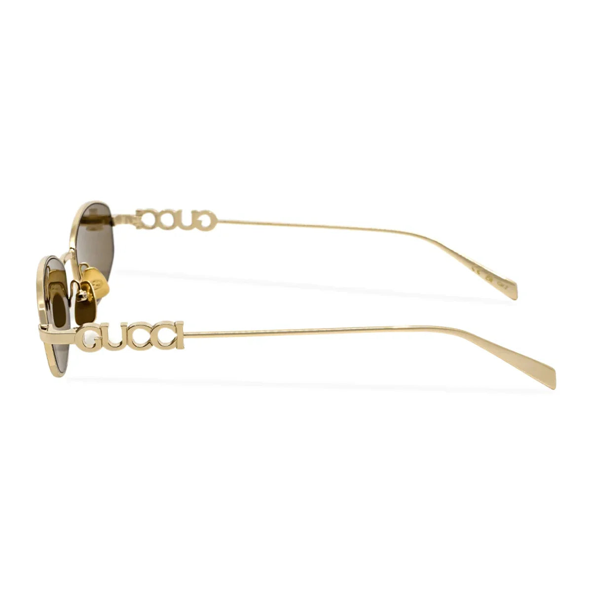 Premium Gucci sunglasses for women in gold color with elegant oval shape, UV protection Gucci goggles design, trending women Gucci sunglass GG 1802S 005 for fashion enthusiasts optorium.