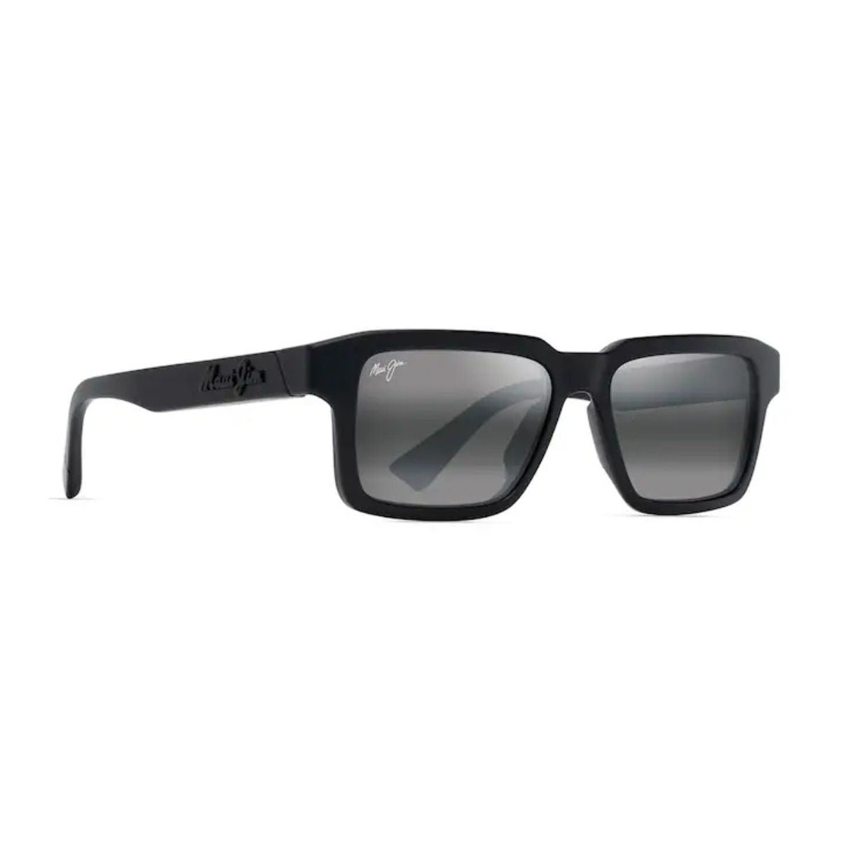 Stylish Maui Jim MJ 635 02 polarized shades for men, grey mirror lenses and matte black frame. Shop now at Optorium.