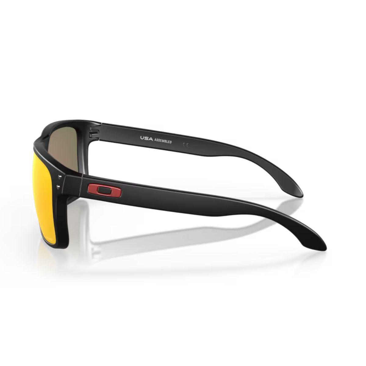 "Oakley OO9417 0459 square sunglasses featuring Prizm ruby lenses online at Optorium."