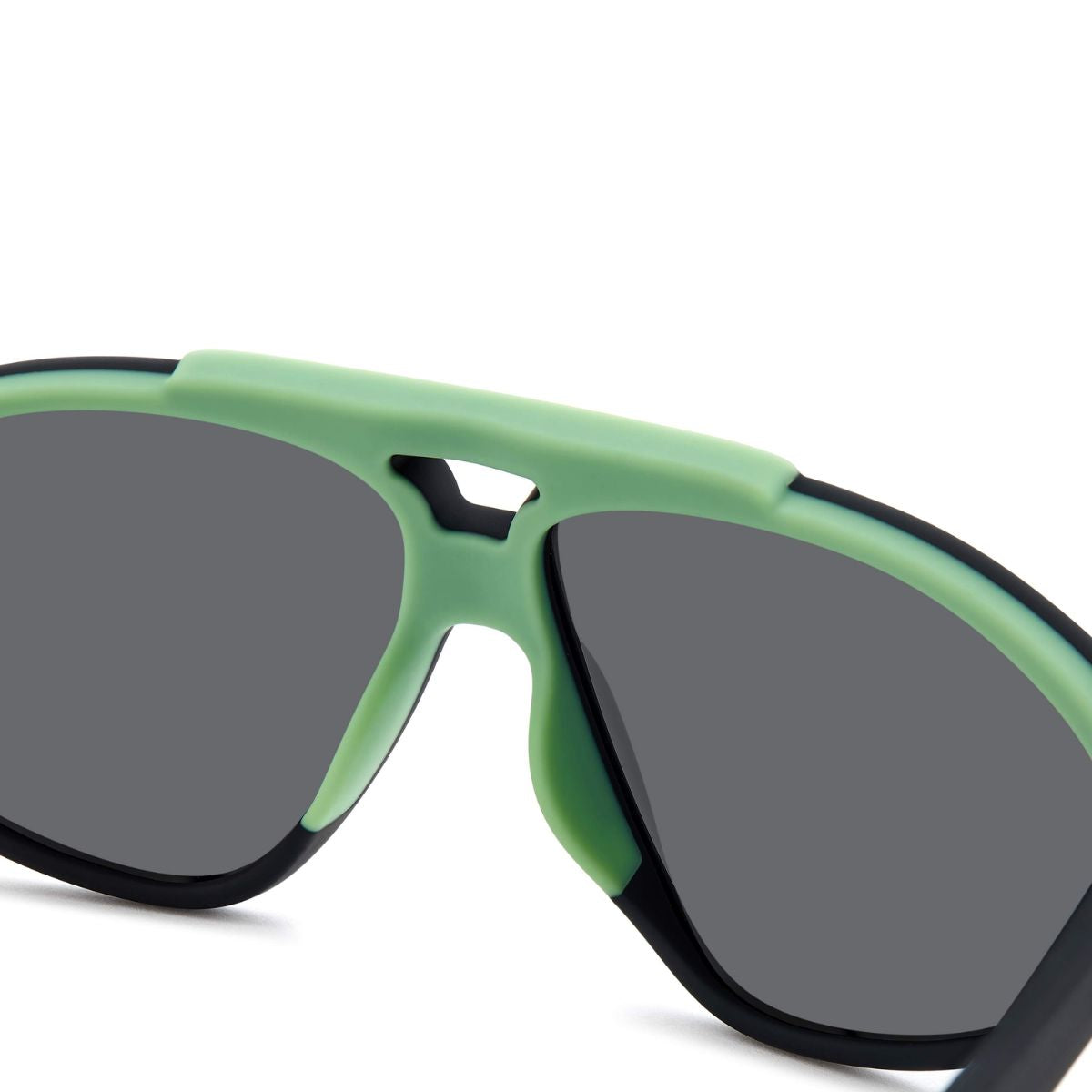 'Stylish Green Polaroid Pilot Shape Sunglasses For Men's At Optorium"