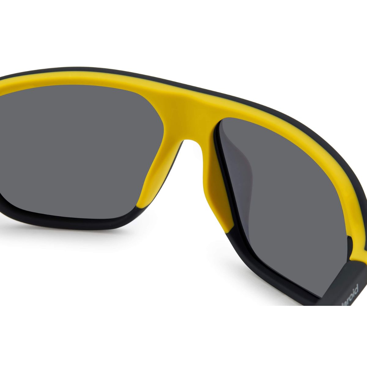 "Stylish Polaroid 2152 Polarized Sunglasses For Men's & Women's  At Optorium