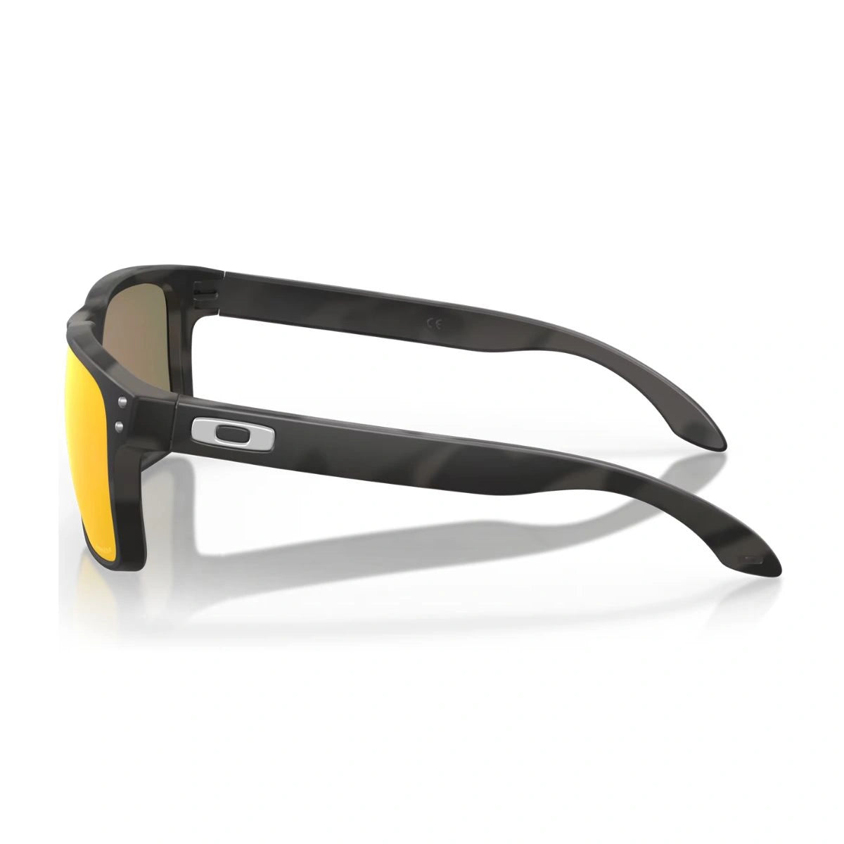 Authentic Oakley Men UV Protection Sunglasses Stylish Look