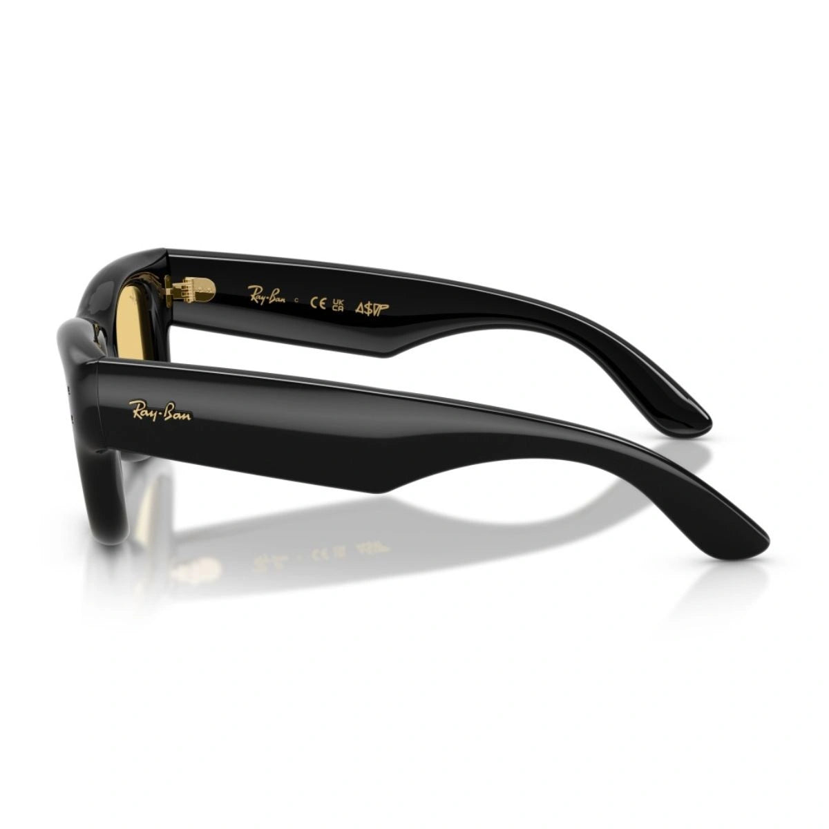 Premium Wayfarer Puffer sunglasses by Ray-Ban front view