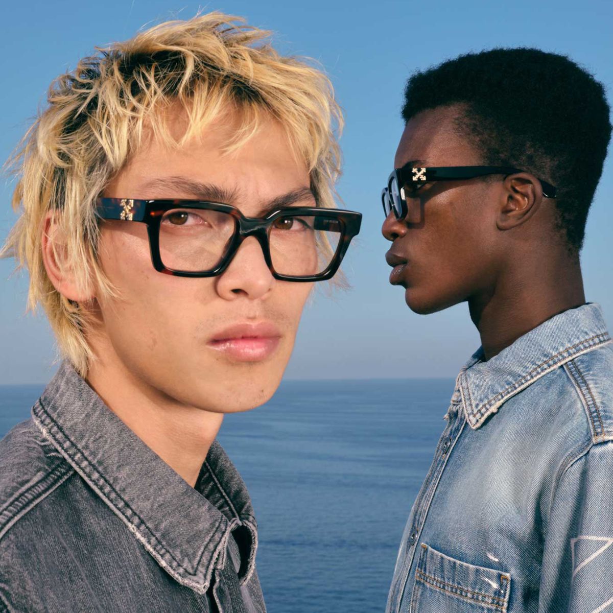 Off-White Optical Frames – luxury designer eyewear blending streetwear style with premium craftsmanship. Stylish, durable, and comfortable frames for men & women. Shop authentic Off-White eyewear online at Optorium.