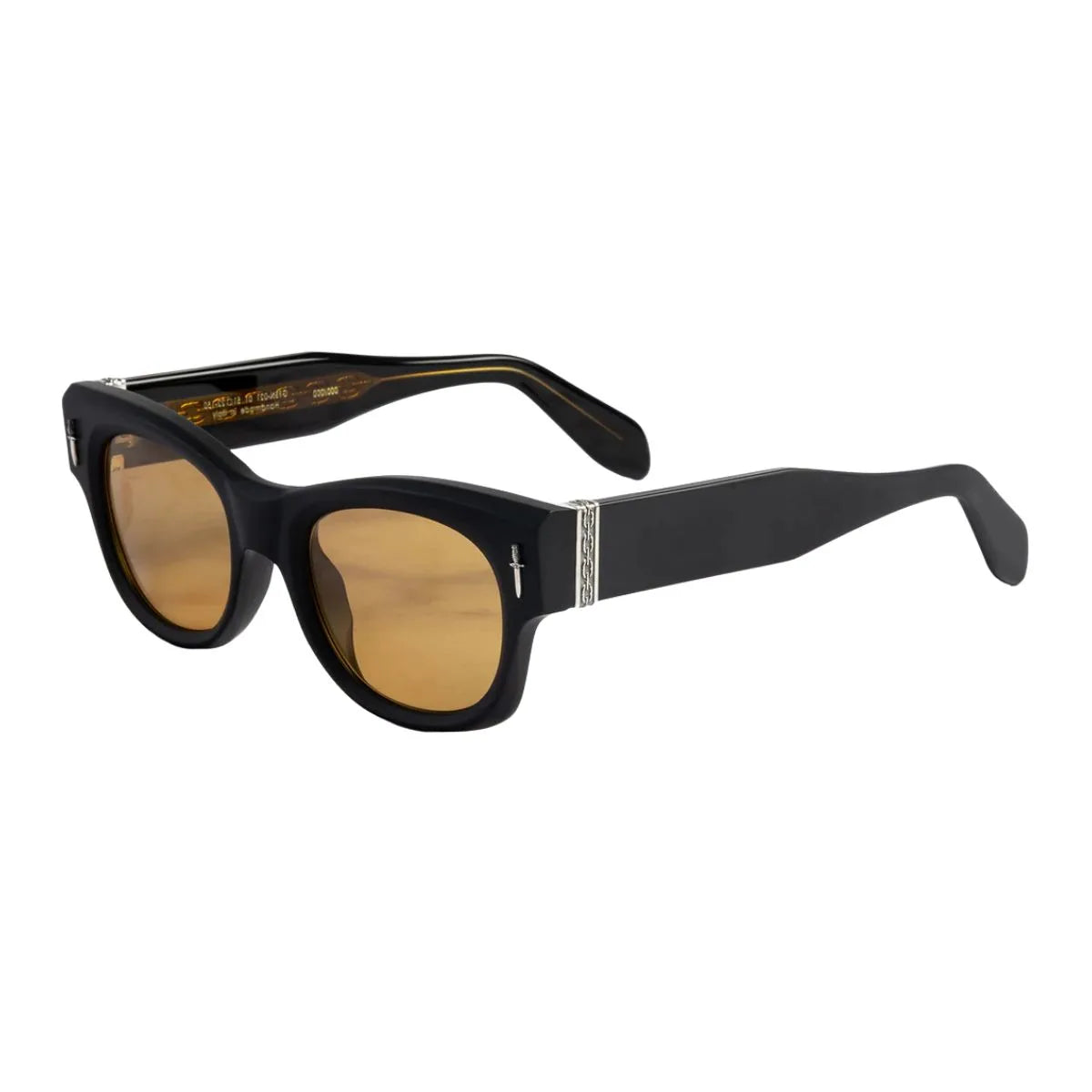 Luxury cutler and gross round sunglasses from The Great Frog collection in matte black finish. Check Cutler & Gross sunglasses price and exclusive deals in India. Optorium.