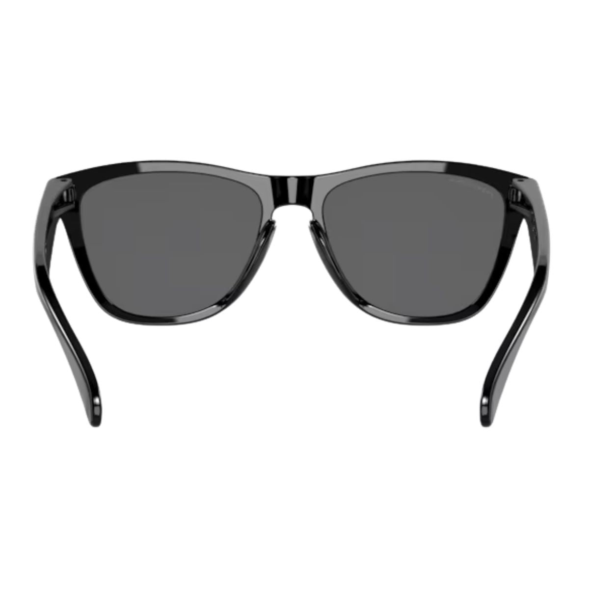Buy Oakley Frogskins full-rim sunglasses online in India – best Oakley sunglasses for men and women with 100% UV protection and Prizm clarity, exclusively at Optorium.