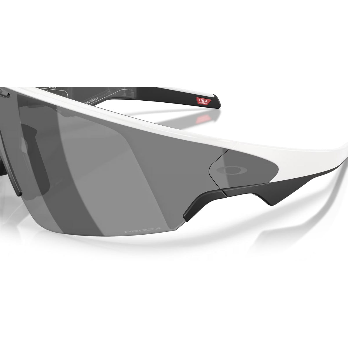 Oakley Meta Vanguard AI Smart Glasses OW8001 050 premium sports design – Optorium Hyderabad store