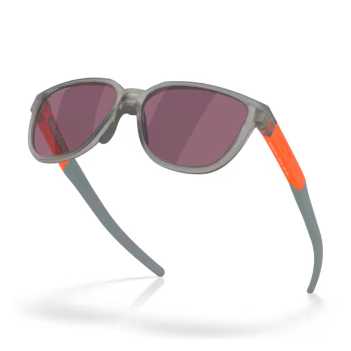 "Durable and lightweight Oakley Actuator OO9250 1557 stylish sunglasses for men online at Optorium."





