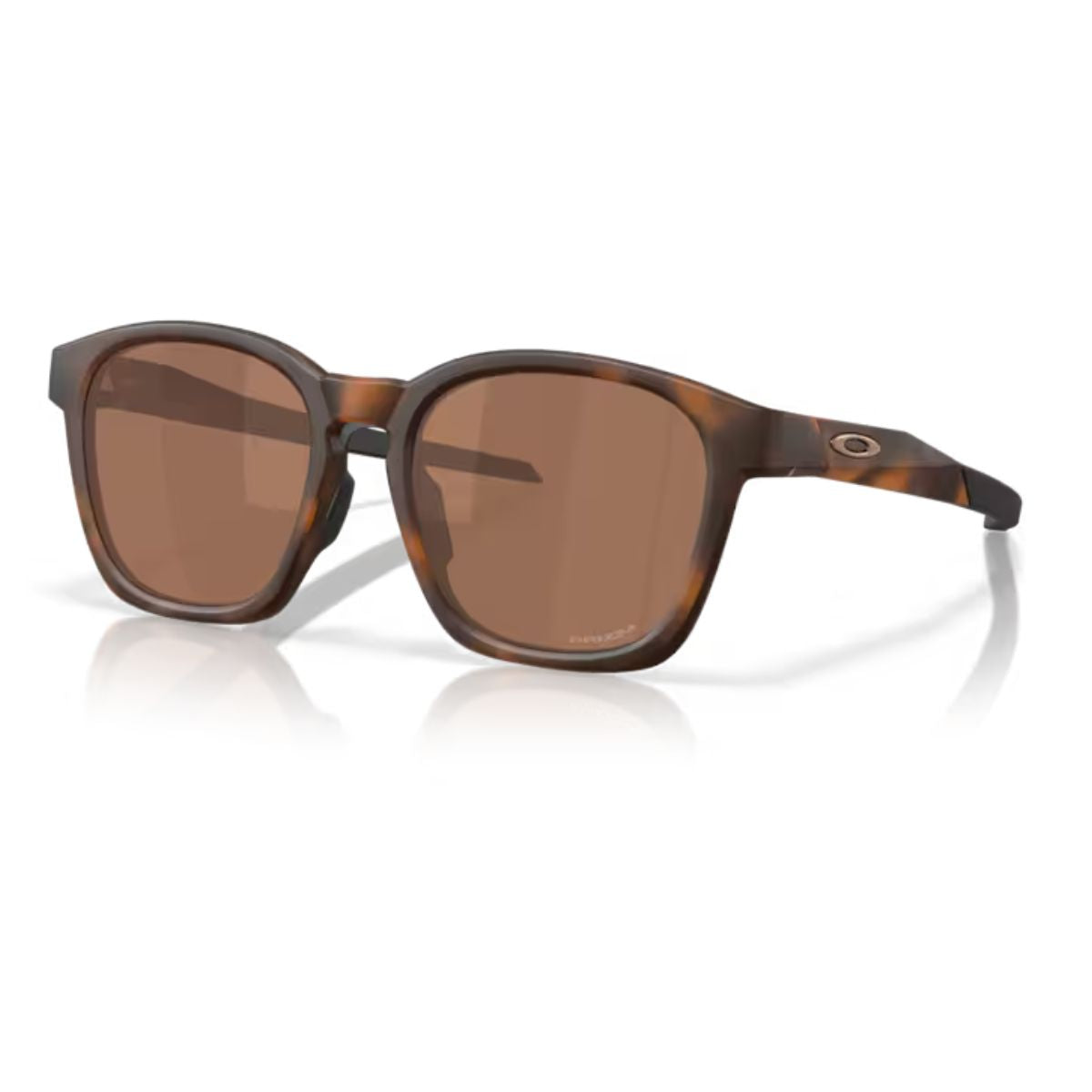 Oakley Shackle OO9507D Prizm lens sunglasses for men and women in square matte brown tortoise frame. Trusted Oakley sunglasses retailer – Optorium.