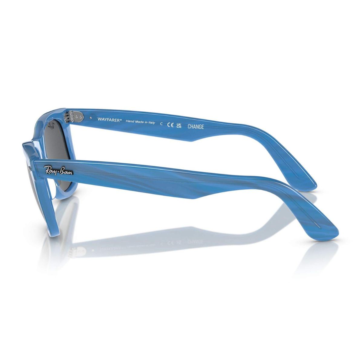 Rayban sunglasses trendy UV protection sunglasses for Unisex with a durable acetate frame for all-day comfort. Shop now online at Optorium.