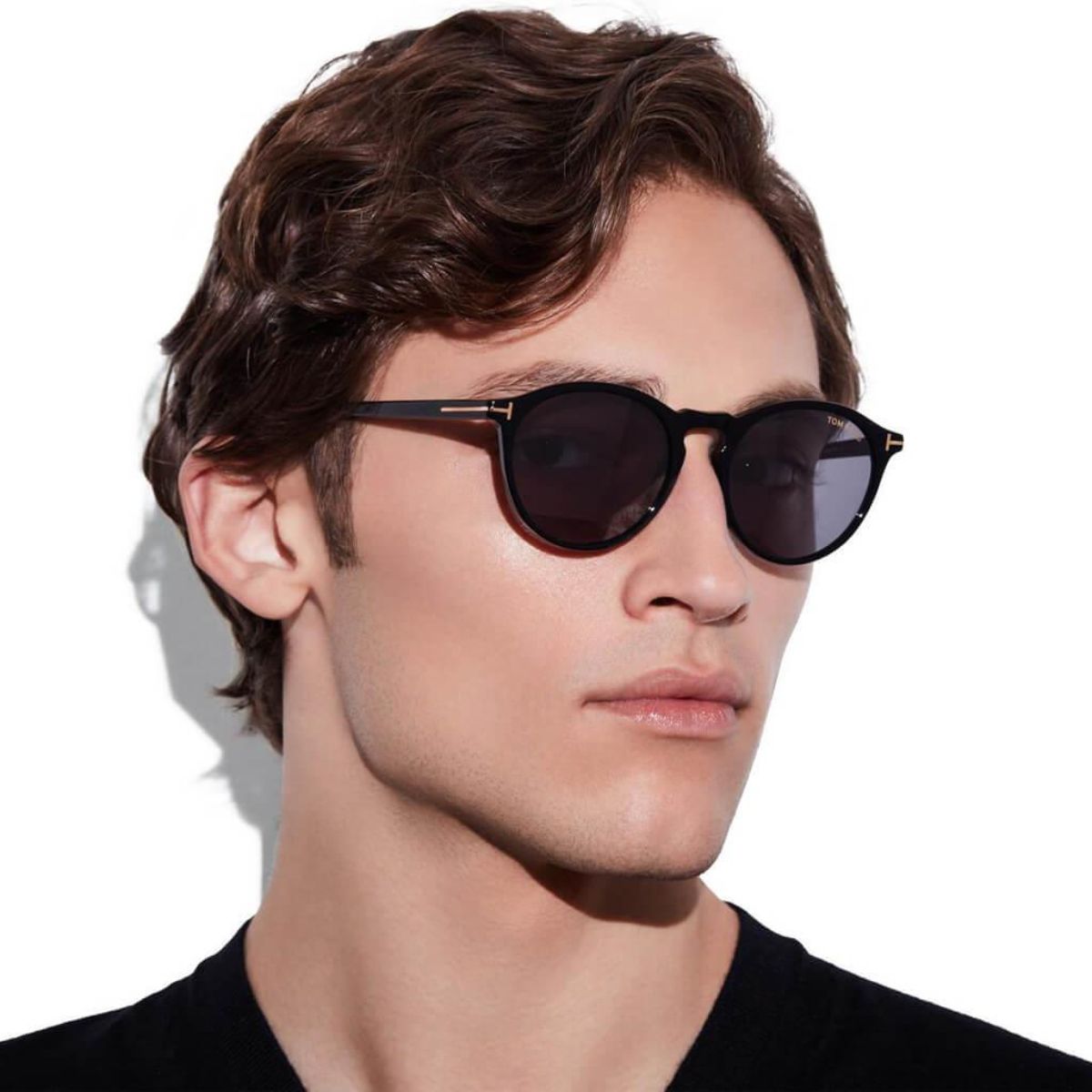 Tom Ford sunglasses TF904 01A Shiny Black combine timeless style with UV protection. These luxury sunglasses are part of the premium Tom Ford eyewear collection. Shop exclusive styles now at Optorium.