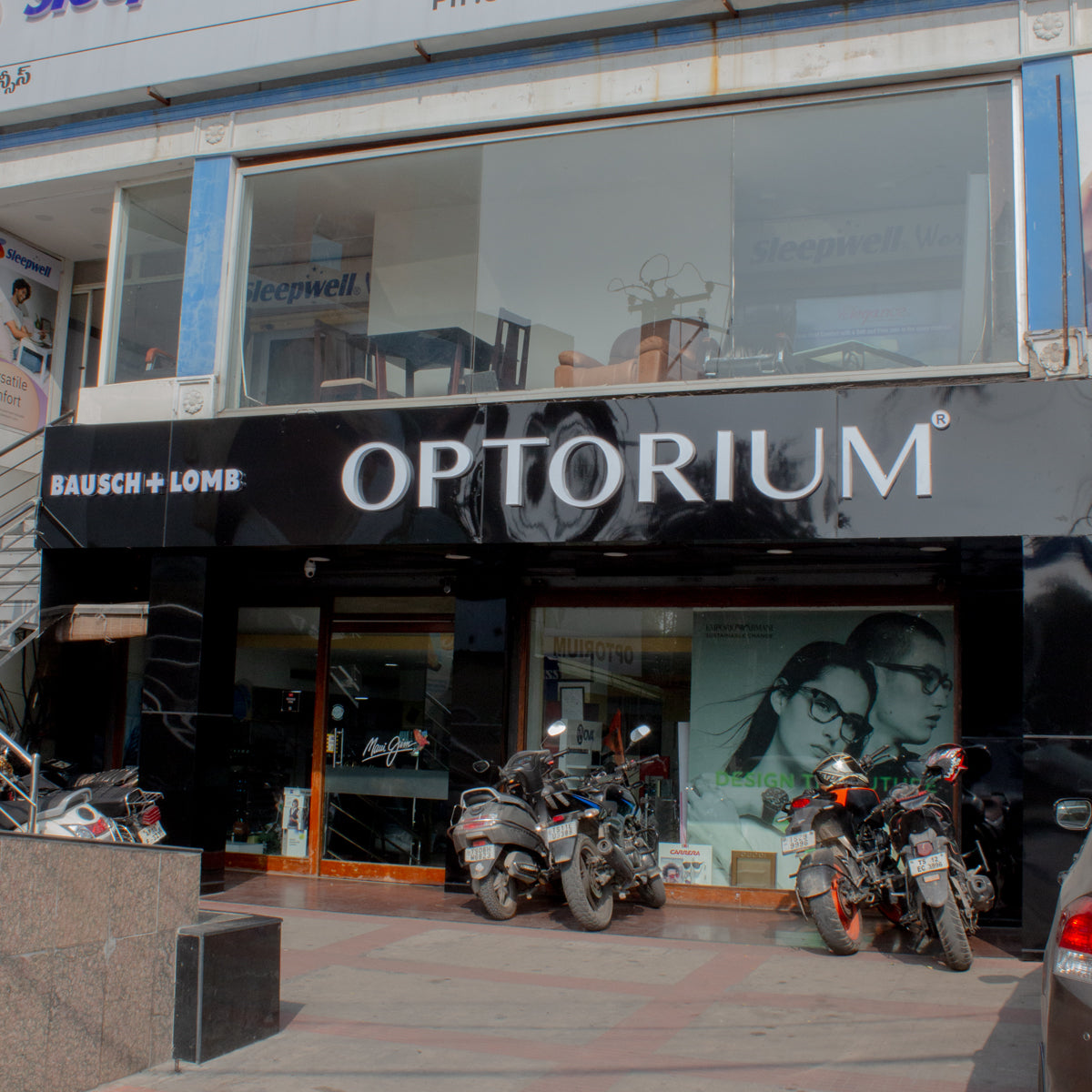 "banjarahills optorium store opticals "