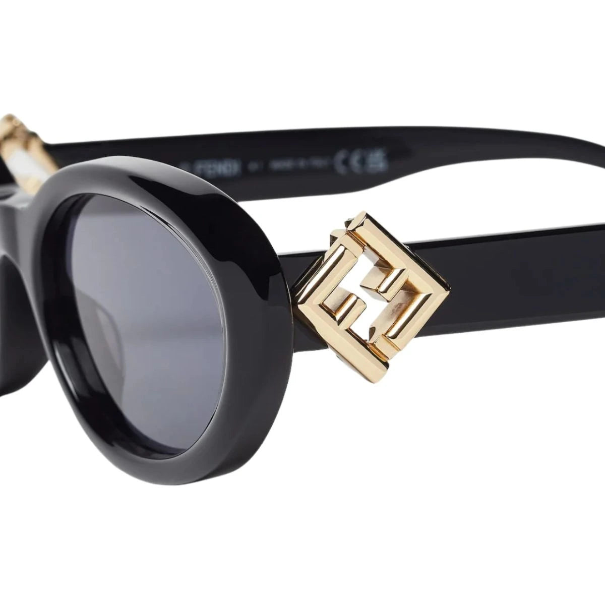 Fendi women goggles FE40140U 01A UV protection sunglasses at Optorium