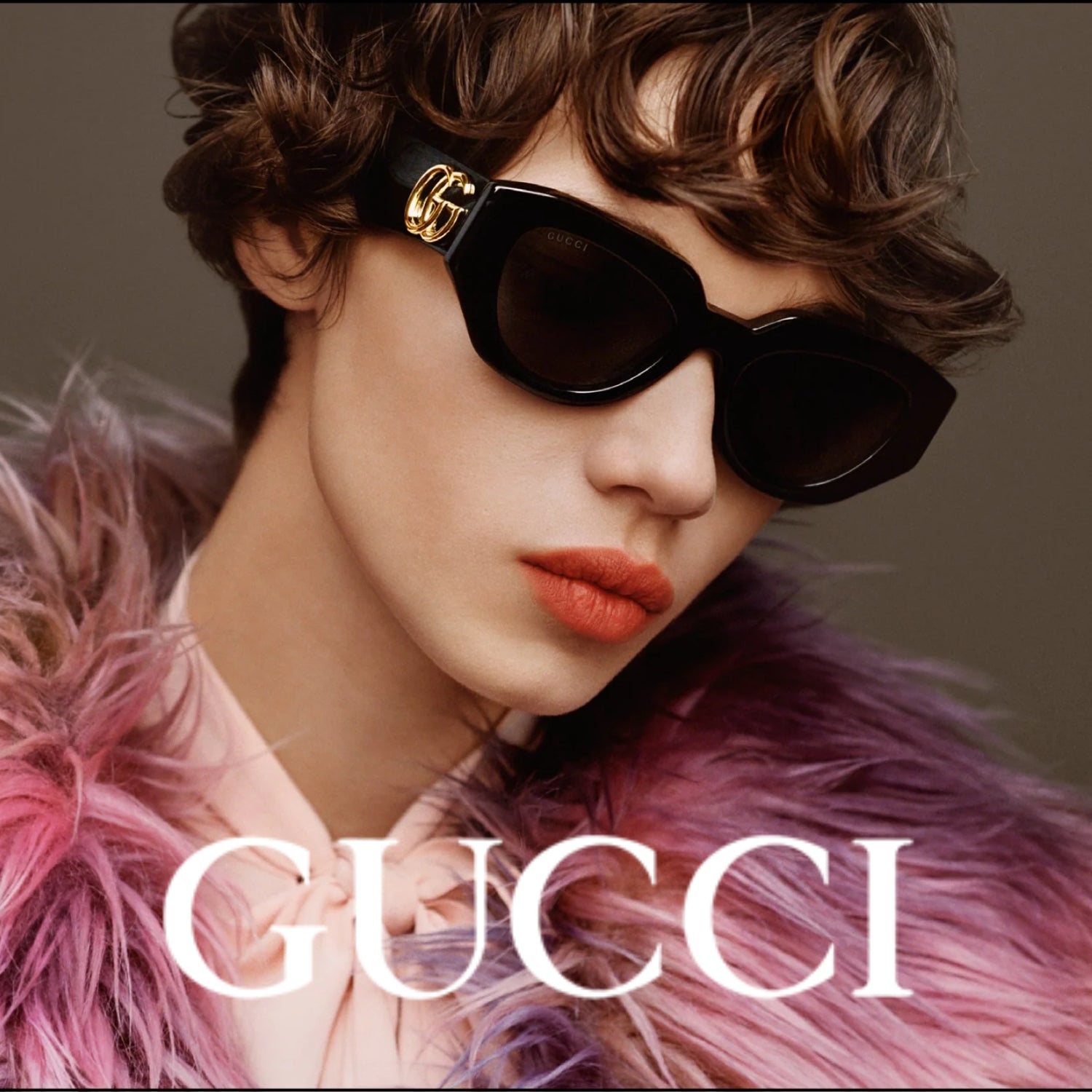 "Optorium: Gucci eyewear sunglasses for men and women. Explore our stylish opticals collection."