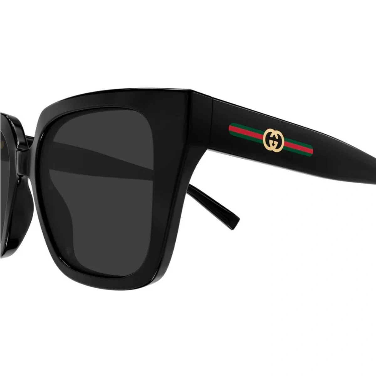 Sunglasses from Gucci unisex square frame modern look